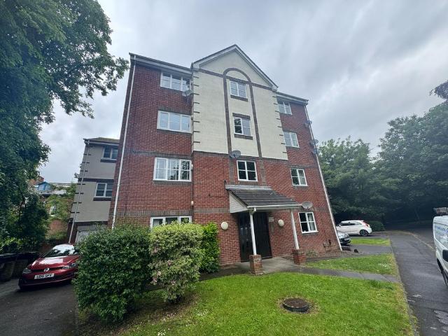 Stratton Court, Darlington, DL1 2 bed apartment to rent £695 pcm £160 pw