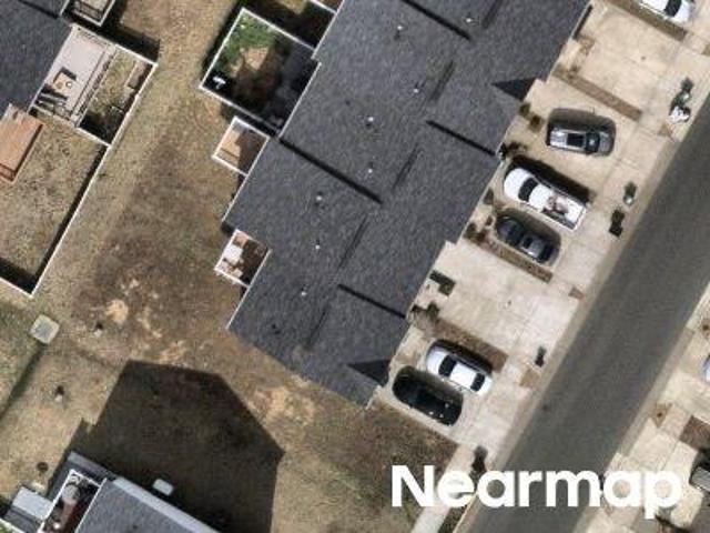 Streamview Dr