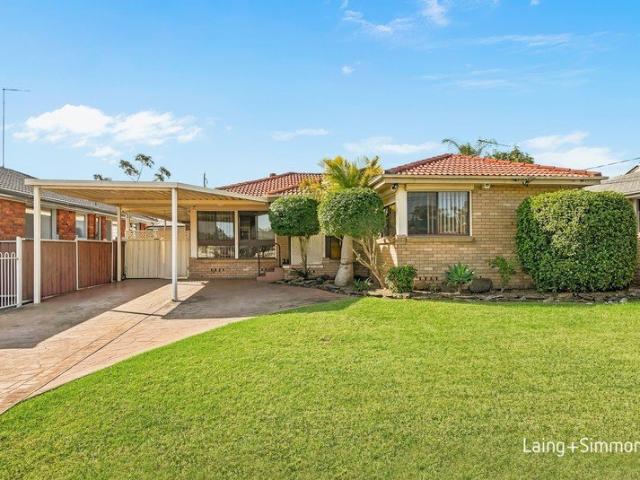 Streamlined single level home set directly opposite Pangari Park