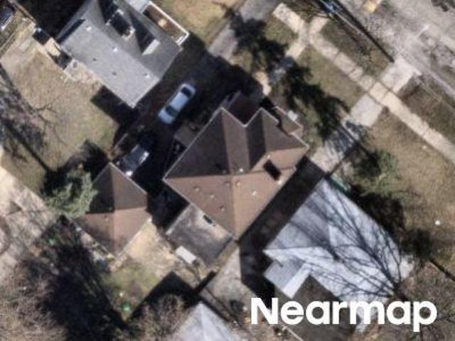 Streamside Dr