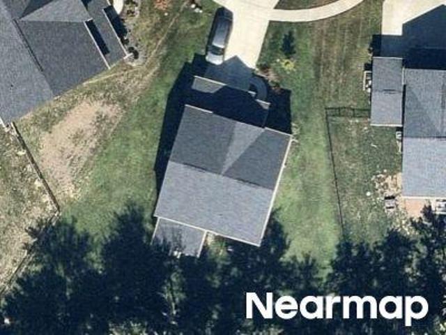 Streamside Dr
