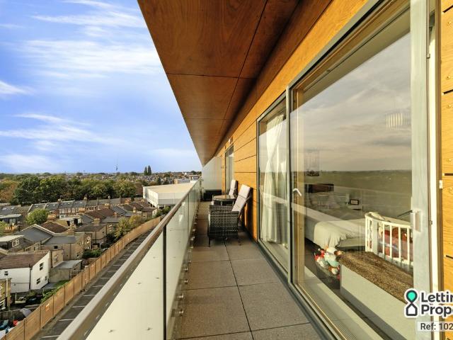 Streatham High Road, London, Greater London SW16, 1 bed flat to rent, £2,000 pcm | PrimeLocation