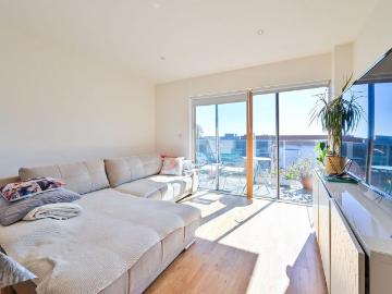 Streatham High Road, Streatham. 2 bed flat to rent £2,400 pcm £554 pw