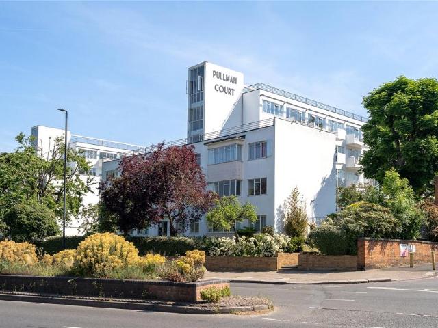 Streatham Hill, London, SW2 2 bed apartment to rent £1,800 pcm £415 pw