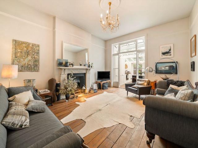 Streathbourne Road, Tooting, SW17, London