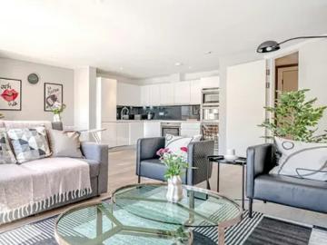 Street Burger, 13 14 Maiden Lane, London, WC2E 7NE, United Kingdom | 2 bed apartment for rent #160137864 | Rentberry