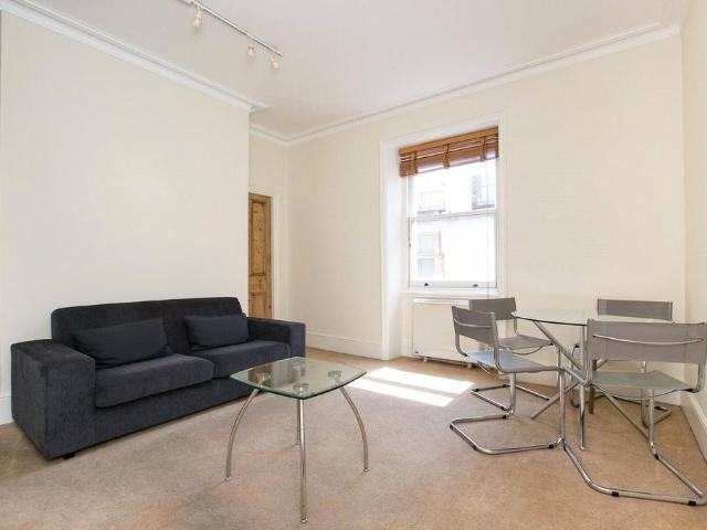 Street Burger, 24 Charing Cross Road, London, WC2H 0HX, United Kingdom | 1 bed apartment for rent #140654748 | Rentberry