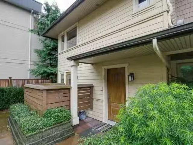 Street E, North Vancouver, BC, V7L 1J1 townhouse for sale.