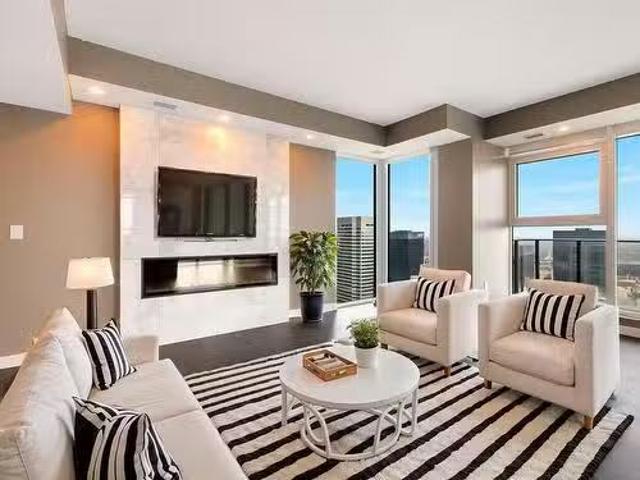 Street, Edmonton, AB, T5J 0L1 condo for sale Listing ID E4.