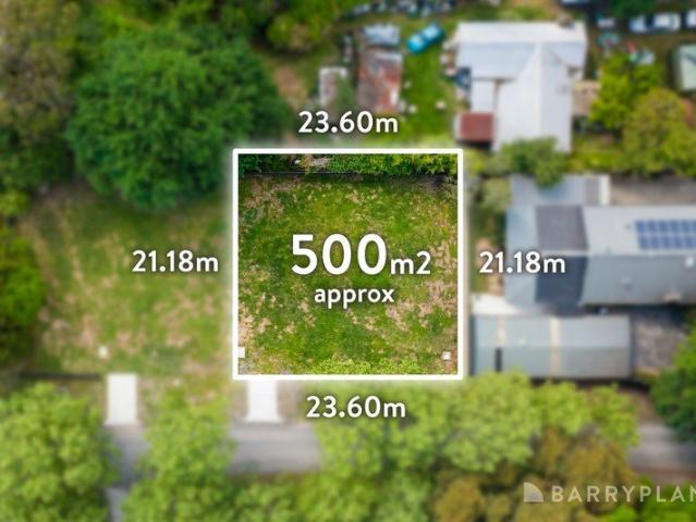 Street Frontage Walking Distance to Town!