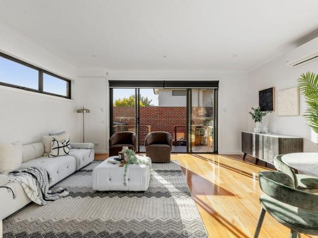 Street Frontage, Third Bathroom, Trail Access