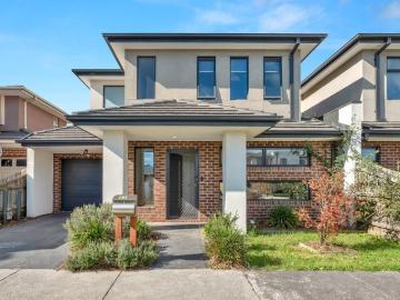 Street Fronted Style with No Owners Corporation