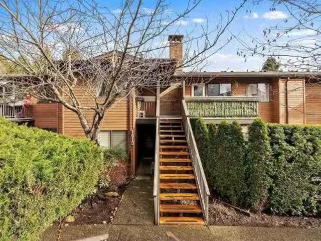 Street, Surrey, BC, V3R 7S1 house for sale Listing ID R315.