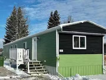 Red Deer, Alberta - Garden, Gym, Deck, Parking