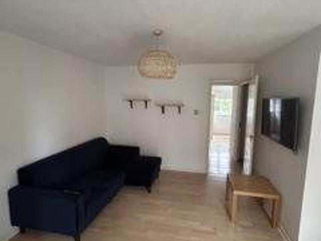 Stretford Road, Hulme, Manchester M15, 2 bed flat to rent, £1,200 pcm | PrimeLocation