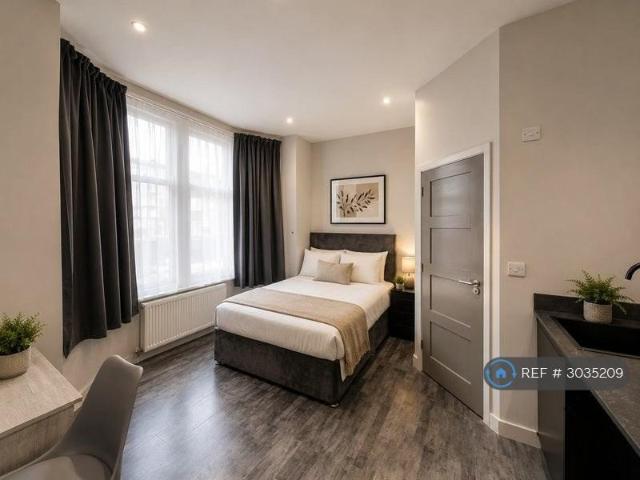 Stretton Road, Leicester, LE3 1 bed in a house share to rent £495 pcm £114 pw