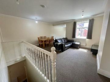 Stretton Road, Leicester LE3, 2 bed flat to rent, £1,040 pcm | PrimeLocation