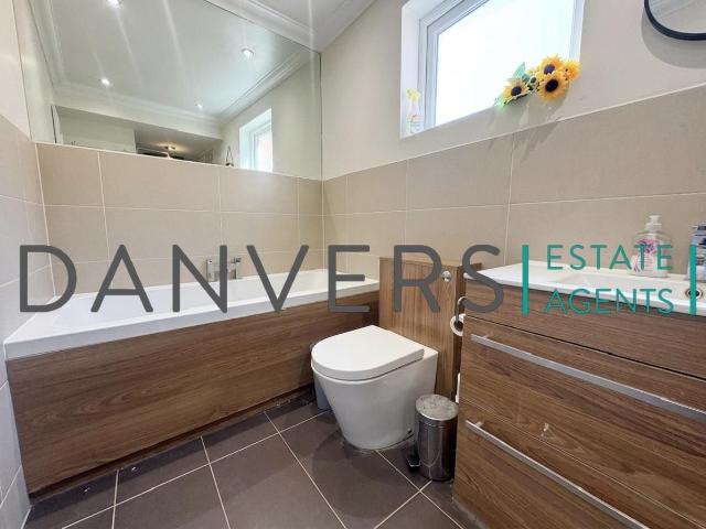 Stretton Road, Leicester LE3, 4 bed shared accommodation to rent, £1,647 pcm | PrimeLocation