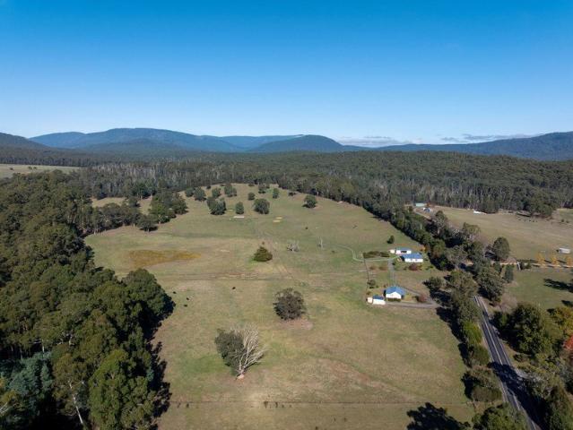 Strickland Views Farm
