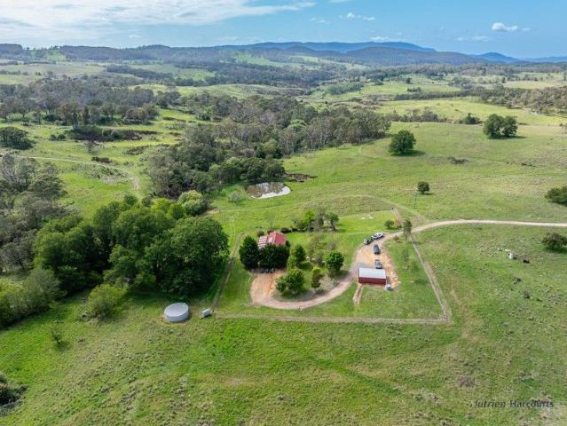 106 and 96 Cawthornes Lane 64 Acres