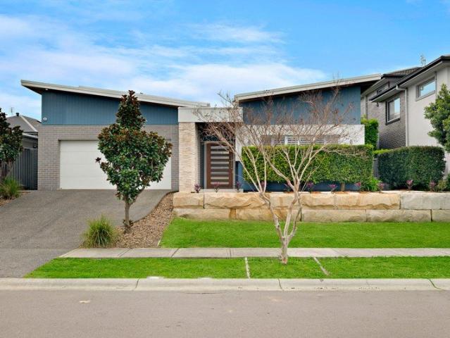 Striking Hi Spec Entertainer with Family Sized Living Spaces