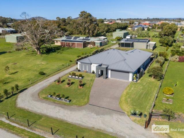Striking Quality and Style Lifestyle Property