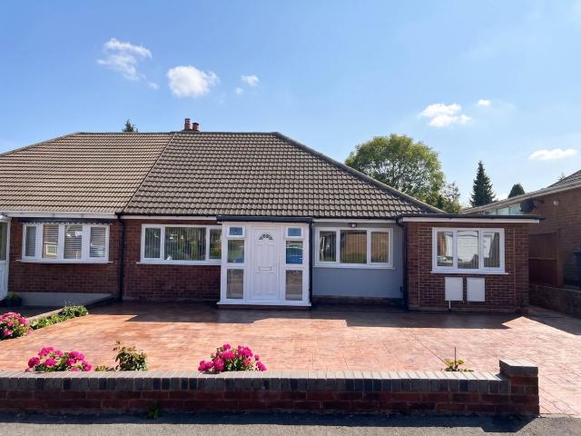 Striling Road, Sutton Coldfield B73, 3 bed bungalow to rent, £1,650 pcm | PrimeLocation