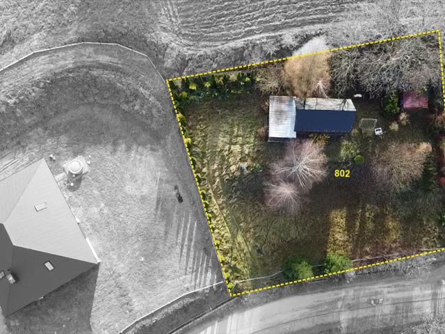 Urokliwy drewniany dom 60 m2 z ogrodem i tarasem
