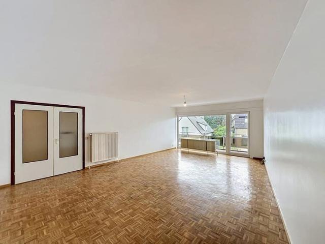 STROMBEEK BEVER, SUPERBE APPT 2 RENOVE + TERRASSE