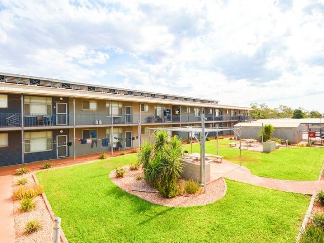STRONG RENTAL YIELD IN A SECURE COMPLEX
