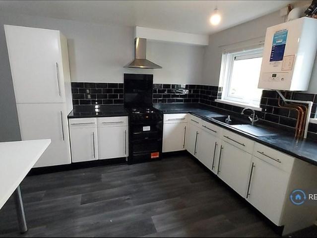 Stronsay Close, Birmingham, B45 2 bed terraced house to rent £1,000 pcm £231 pw