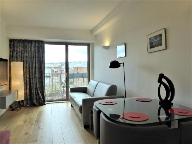 Stroudley Road, Brighton BN1, 1 bed flat to rent, £1,525 pcm | PrimeLocation