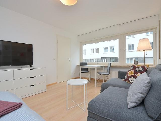 Stuttgart Downtown * FURNISHED * New Studio Apartment Stuttgart Mitte/ West
