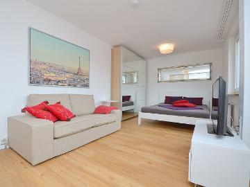 Oberer Schlossgarten, Kernerviertel - Parkplatz