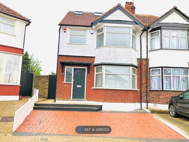 Stuart Avenue, London NW9, 4 bed semi detached house to rent, £3,290 pcm | PrimeLocation