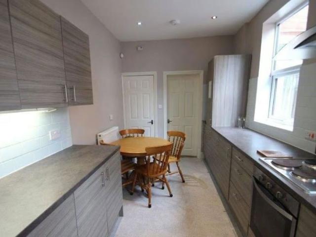 Stuart Street, Leicester LE3, 4 bed terraced house to rent, £1,500 pcm | PrimeLocation