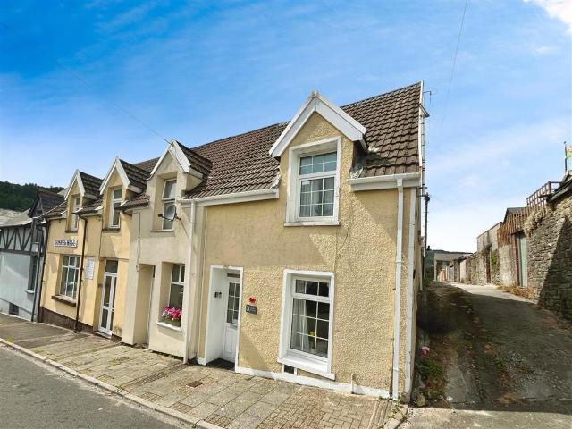 Stuart Street, Treorchy CF42, 3 bed property to rent, £725 pcm | PrimeLocation