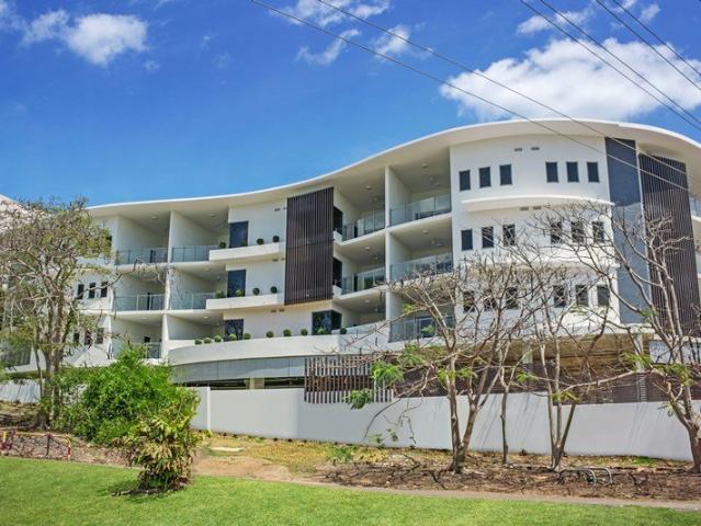 Stuart Park's Finest Boutique Complex