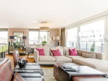 Farringdon, Bishopsgate EC2 London, Zone 1 London, West London, London, Greater London