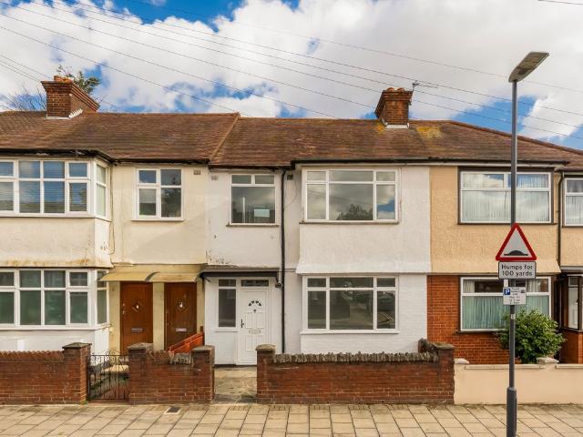 Stuart Road, Harrow HA3, 5 bed terraced house to rent, £3,000 pcm | PrimeLocation