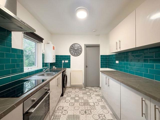 Stuart Terrace, Gateshead NE10, 5 bed maisonette to rent, £1,250 pcm | PrimeLocation