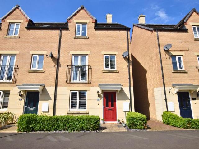 Stud Road, Barleythorpe, LE15 4 bed terraced house to rent £1,450 pcm £335 pw