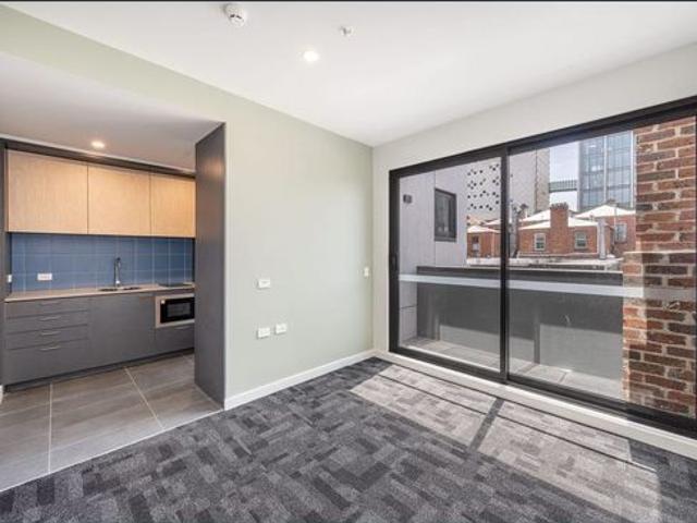 Student Only Accommodation 100m from Swinburne University Hawthorn Campus