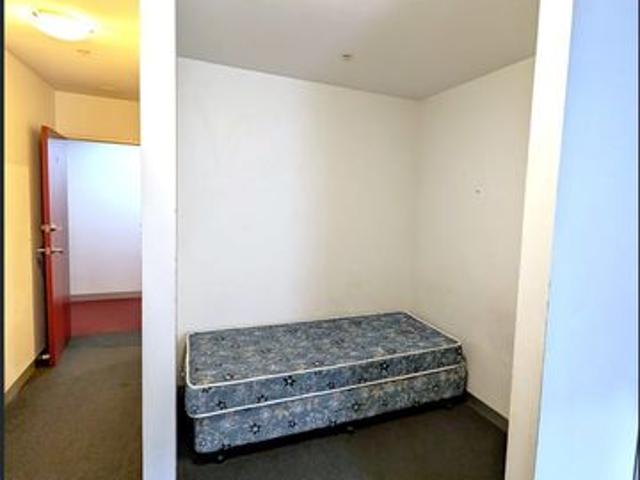 STUDENT ACCOMMODATION 5 mins to SWINBURNE UNIVERSITY