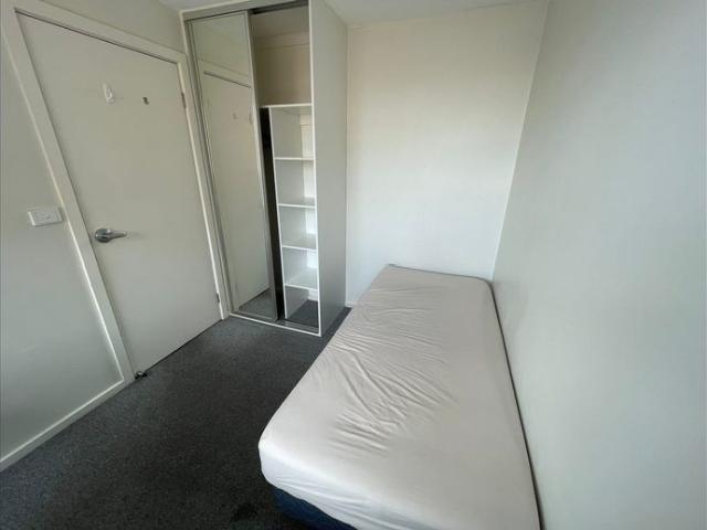 STUDENT ACCOMMODATION FULLY FURNISHED IN THE HEART OF HAWTHORN