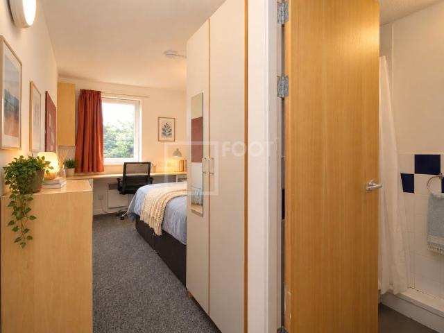 Student Accommodation, Horton House BD7, Studio to rent, £425 pcm | PrimeLocation