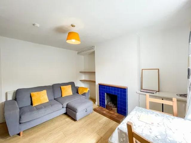 student_apartment for rent in Vron Square, Bangor, Gwynedd, LL57