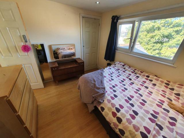 student_apartment for rent in Wyeverne Road Cathays Cardiff CF24 4BH