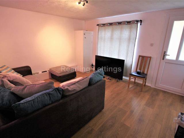 student_apartment for rent in Addington Road, Reading