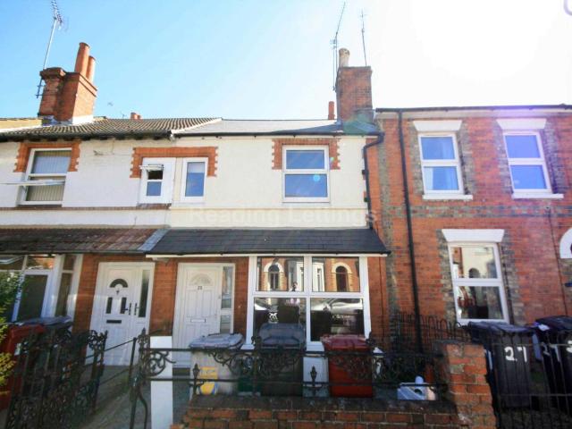 student_apartment for rent in Blenheim Road, Reading